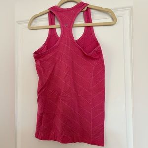 Lululemon Run Swiftly tank, EUC, 6